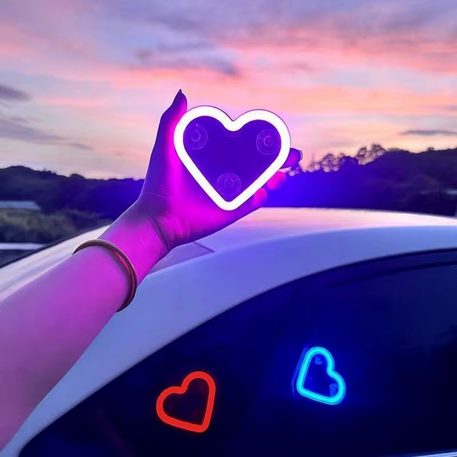 Coeur Néon solaire à ventouse